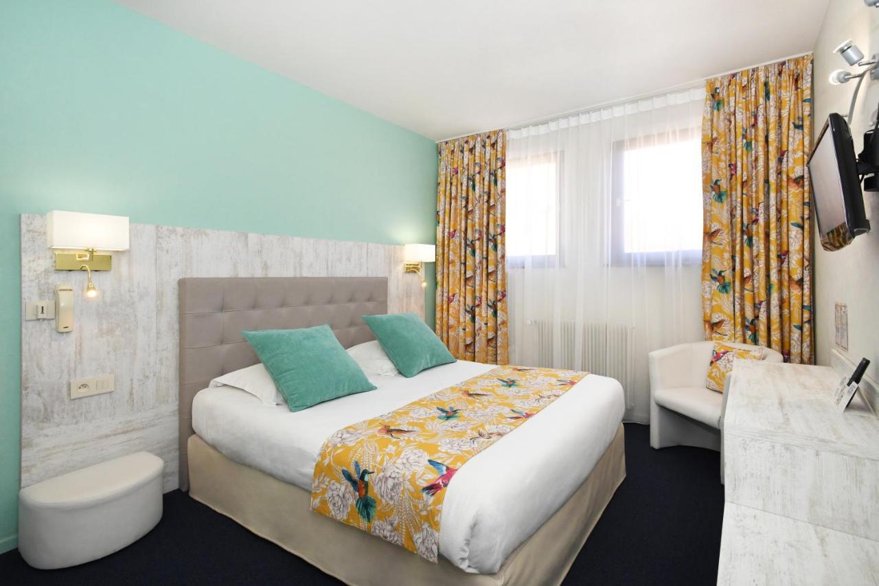 Logis Hotel Du Centre - Halte Ideale En Cyclotourisme Avec Garage A Velos Clos 몰세임 외부 사진